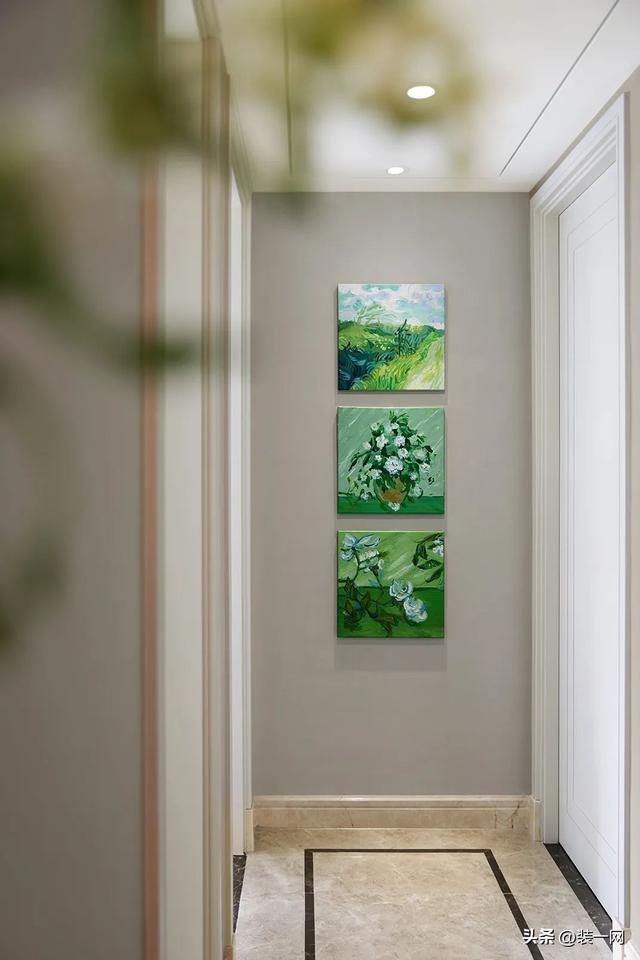 房屋浪漫布置圖片(95平米法式風(fēng)格裝修，輕奢浪漫居所，姐妹們的夢想小家)(圖1)