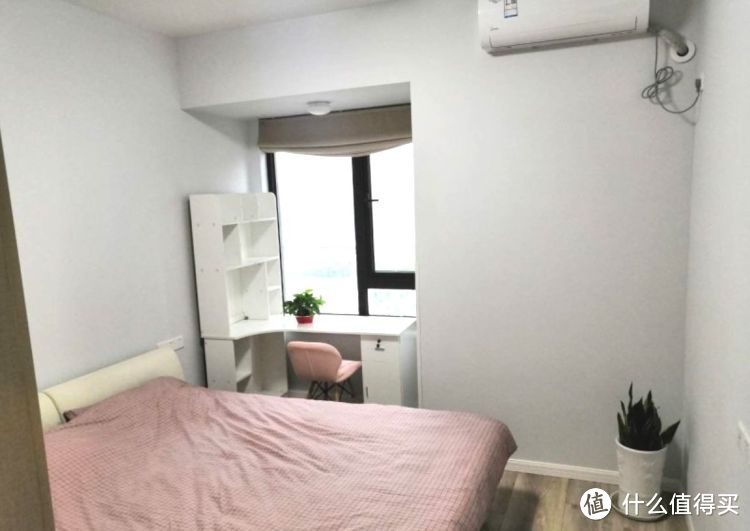 剛完工的新房，硬裝15萬(wàn)設(shè)計(jì)成現(xiàn)代簡(jiǎn)約風(fēng)格，看一眼都是享受