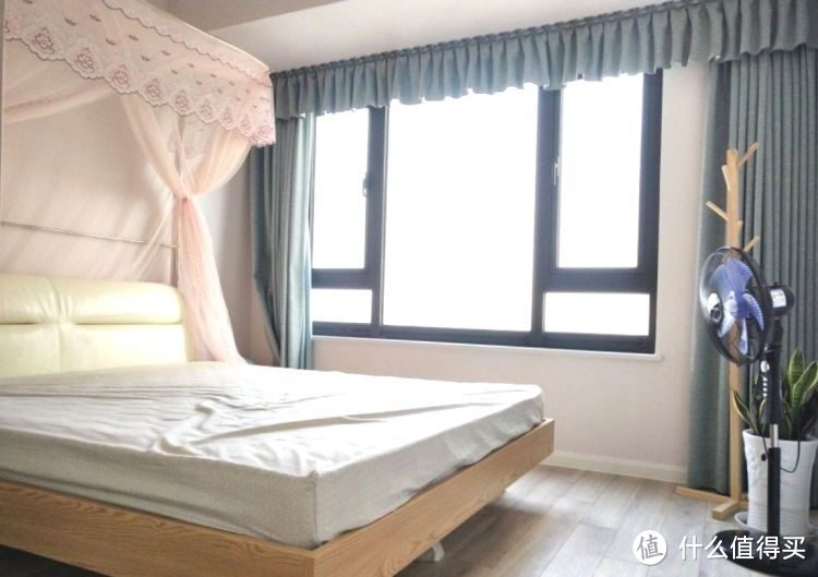 剛完工的新房，硬裝15萬(wàn)設(shè)計(jì)成現(xiàn)代簡(jiǎn)約風(fēng)格，看一眼都是享受