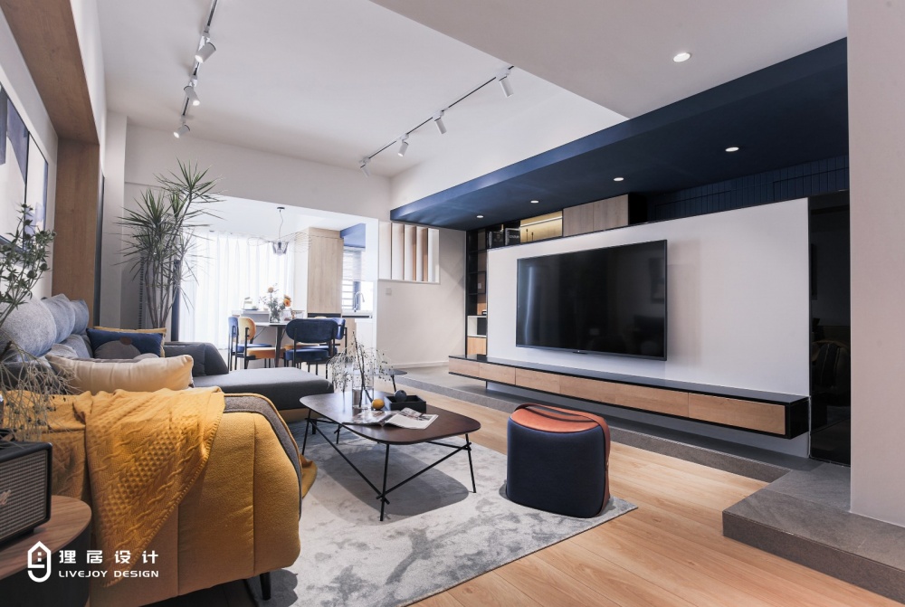 客廳窗簾裝修效果圖藝術(shù)畫、建筑學(xué)…跨界思維改造缺現(xiàn)代簡約客廳設(shè)計圖片賞析