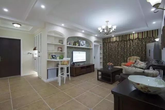 120平新房，忙活半年，終于裝修完畢，電視墻太個性漂亮！