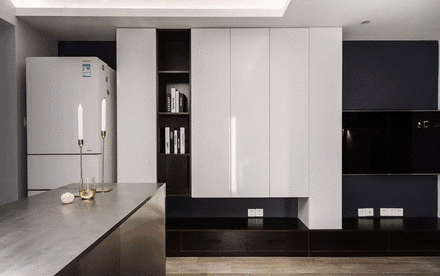 50㎡長條形單身公寓，簡簡單單的裝修，小戶型也能溫馨又幸福