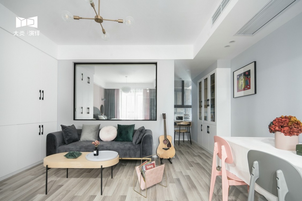 木地板裝修效果圖北歐ins風(fēng)公寓，每個(gè)角落都是北歐極簡設(shè)計(jì)圖片賞析