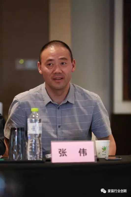 青島裝修設(shè)計_咖啡廳裝修效果圖 設(shè)計_上海裝修展會春亭設(shè)計棒