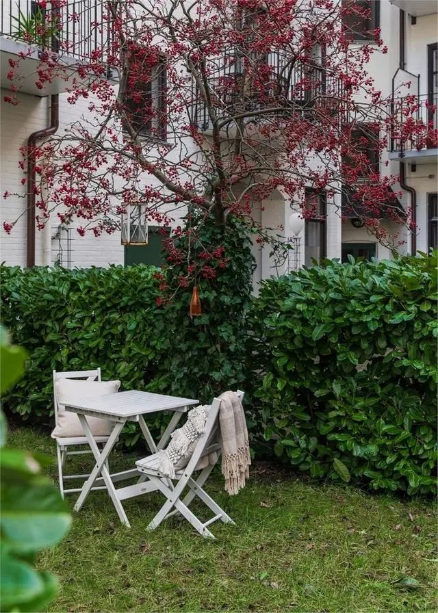 老公堅(jiān)持把房子買(mǎi)在一樓，96平還帶個(gè)小院，完工效果太漂亮了吧