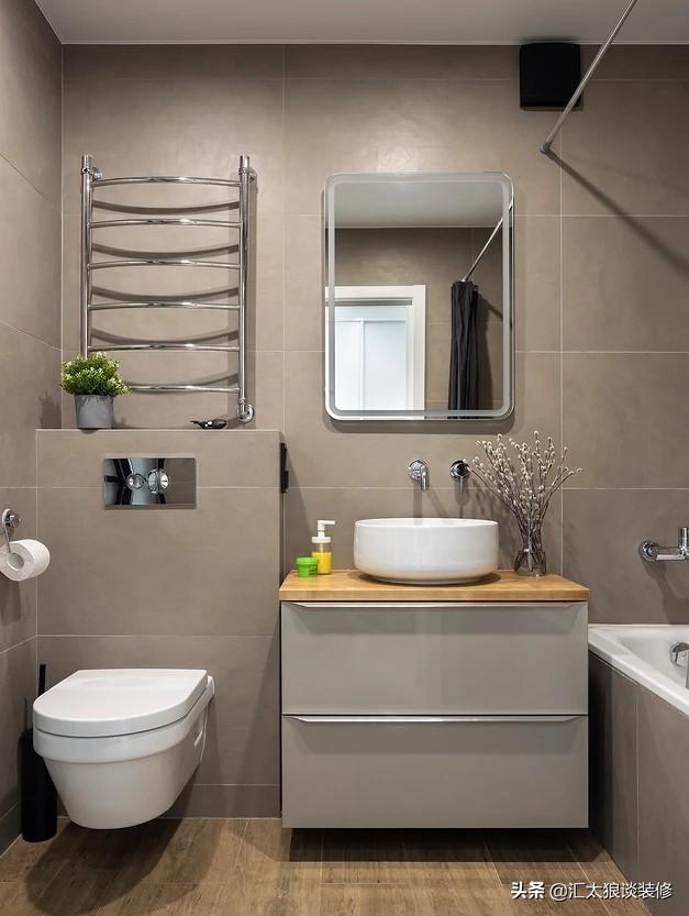 都是小戶型都是簡裝，我家裝完像出租房，她家卻有氣質(zhì)多了，佩服