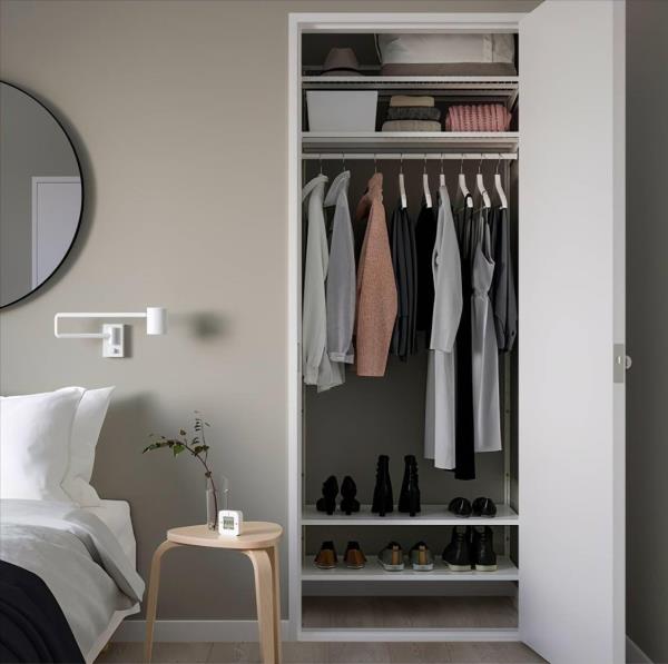 三亞裝修公司：小戶型房子裝修，臥室墻上挖三個壁櫥！