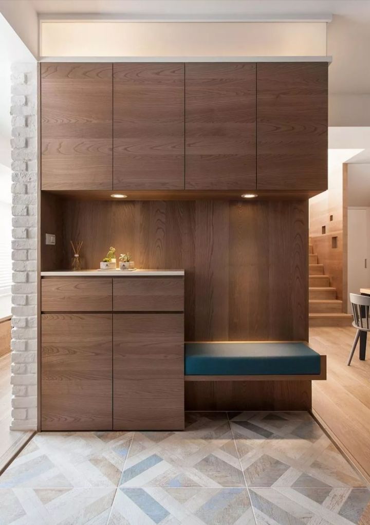 歐式鞋柜裝修果圖_門(mén)廳衣帽鞋柜裝修效果圖_門(mén)廳鞋柜裝修效果圖