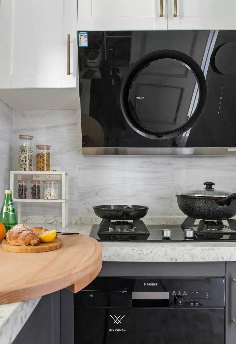 裝修背景玄關(guān)圖_床背景墻裝修效果圖_陽臺配重墻裝修效果