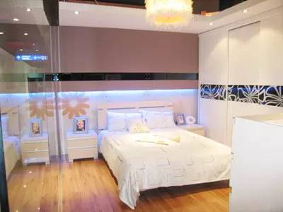 歐式臥室裝修效果圖片_女生臥室裝修效果圖_臥室手繪墻畫(huà) 土巴兔裝修效果