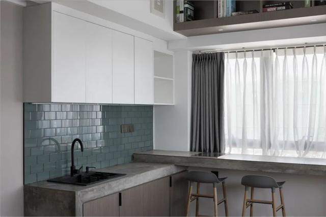 酒店公寓裝修效果圖(35㎡酒店式開間單身公寓，半平米都沒浪費，還裝得很有檔次)(圖10)