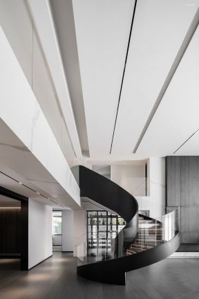 別墅旋轉(zhuǎn)樓梯裝修設計效果圖片 別墅旋轉(zhuǎn)樓梯裝修效果圖